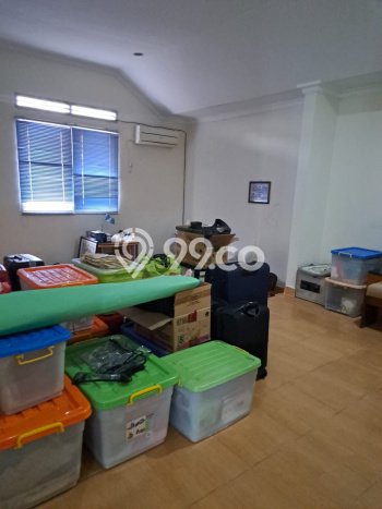 Ready to Use! Premium House LT 226m2 Desain Elegan di Bintaro Ready to Use! Premium House LT 226m2 Desain Elegan di Bintaro