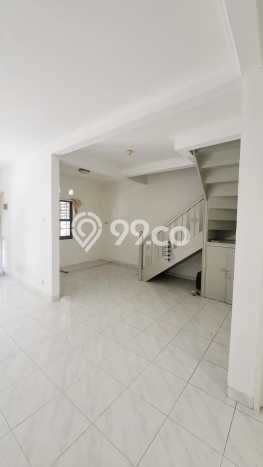 For Sale Hunian Rumah Terawat 4 Kamar di Bintaro, Tangerang Selatan For Sale Hunian Rumah Terawat 4 Kamar di Bintaro, Tangerang Selatan