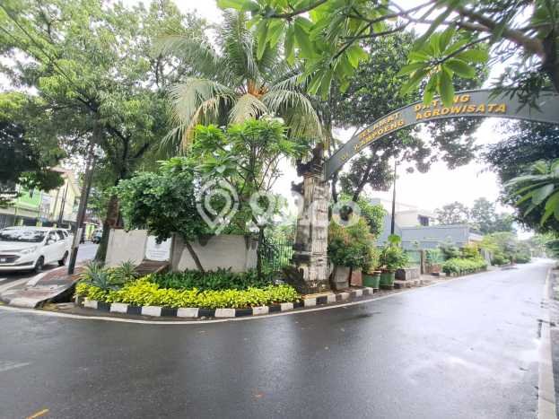 Lahan Kosong Dijual di Pesanggrahan, Jakarta Selatan, Luas 1381m2 Area Strategis Lahan Kosong Dijual di Pesanggrahan, Jakarta Selatan, Luas 1381m2 Area Strategis