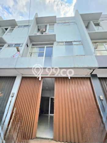 Ruko Bagus Dijual LB 205m2 Lokasi Strategis Jakarta Selatan Area Cocok untuk Bisnis Ruko Bagus Dijual LB 205m2 Lokasi Strategis Jakarta Selatan Area Cocok untuk Bisnis