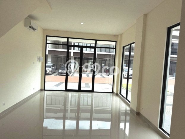 Ruko Bagus Dijual LB 110m2 Lokasi Strategis Tangerang Area Cocok untuk Berbisnis Ruko Bagus Dijual LB 110m2 Lokasi Strategis Tangerang Area Cocok untuk Berbisnis