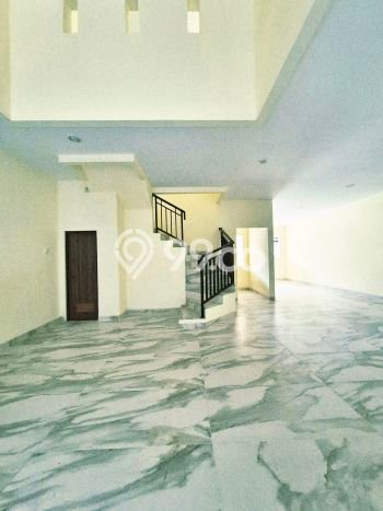 Jual Rumah Luas Elegan Dengan View Cantik di Villa Melati Mas, Tangerang Selatan Jual Rumah Luas Elegan Dengan View Cantik di Villa Melati Mas, Tangerang Selatan