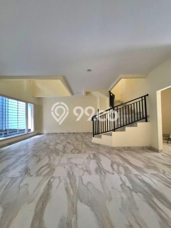Jual Rumah Luas Elegan Dengan View Cantik di Villa Melati Mas, Tangerang Selatan Jual Rumah Luas Elegan Dengan View Cantik di Villa Melati Mas, Tangerang Selatan
