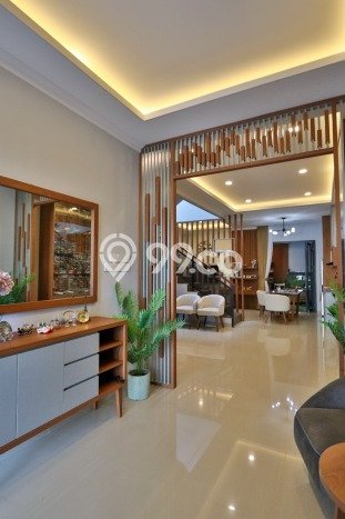 Dijual Rumah Luas Elegan Dengan View Eksklusif di Pondok Indah, Jakarta Selatan Dijual Rumah Luas Elegan Dengan View Eksklusif di Pondok Indah, Jakarta Selatan
