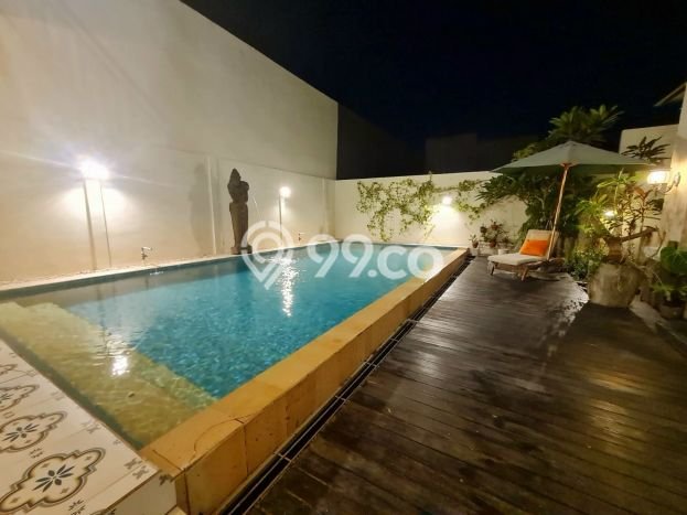 Jual Rumah Mewah Elegan Dengan View Cantik di Alam Sutera, Tangerang Jual Rumah Mewah Elegan Dengan View Cantik di Alam Sutera, Tangerang
