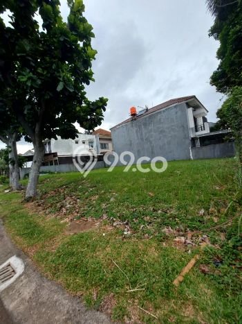 Tanah Dijual Lokasi Strategis di Tangerang dengan Luas 331m2 Tanah Dijual Lokasi Strategis di Tangerang dengan Luas 331m2