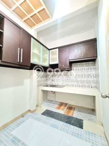 Jual Rumah Luas Megah Dengan View Cantik di Bintaro, Tangerang Selatan Jual Rumah Luas Megah Dengan View Cantik di Bintaro, Tangerang Selatan