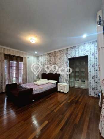 Rumah Luxury Modern Siap Huni di Bintaro Tangerang Selatan Rumah Luxury Modern Siap Huni di Bintaro Tangerang Selatan