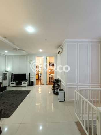 Ready to Use! Premium House LT 165m2 Desain Elegan di Bintaro Ready to Use! Premium House LT 165m2 Desain Elegan di Bintaro
