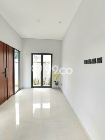 Dijual Hunian Mewah dengan Fasilitas Sekitar Lengkap di BSD, Tangerang Selatan Dijual Hunian Mewah dengan Fasilitas Sekitar Lengkap di BSD, Tangerang Selatan