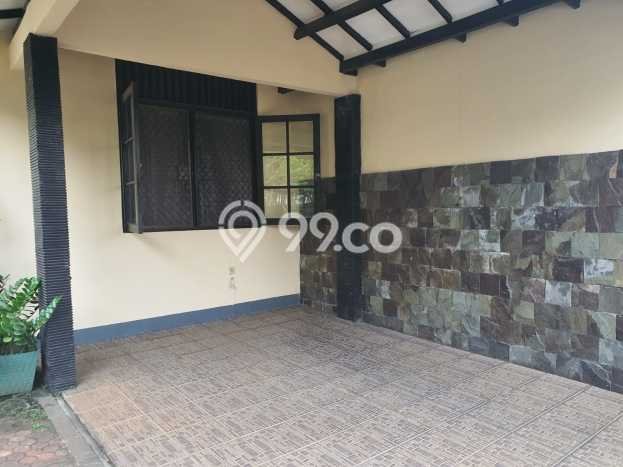 Rumah Luxury Modern Siap Huni di Bintaro Tangerang Selatan Rumah Luxury Modern Siap Huni di Bintaro Tangerang Selatan