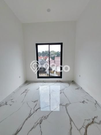 Hunian Eksklusif Siap Huni LT 127m2 di BSD, Tangerang Selatan Hunian Eksklusif Siap Huni LT 127m2 di BSD, Tangerang Selatan
