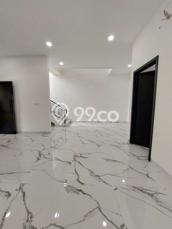 Hunian Eksklusif Siap Huni LT 127m2 di BSD, Tangerang Selatan Hunian Eksklusif Siap Huni LT 127m2 di BSD, Tangerang Selatan