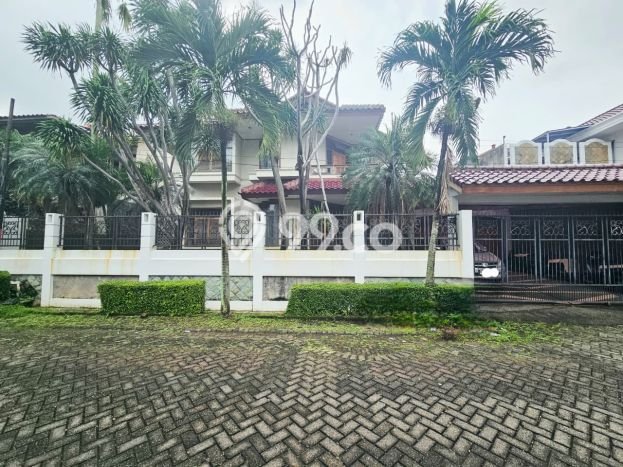 Jual Rumah Luas Megah Dengan View Eksklusif di Bintaro, Tangerang Selatan Jual Rumah Luas Megah Dengan View Eksklusif di Bintaro, Tangerang Selatan