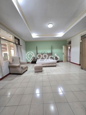 For Sale! Luxury House LT 823m2 Desain Elegan di Bintaro For Sale! Luxury House LT 823m2 Desain Elegan di Bintaro