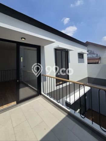 For Sale! Luxury House LT 135m2 Desain Elegan di Bintaro For Sale! Luxury House LT 135m2 Desain Elegan di Bintaro