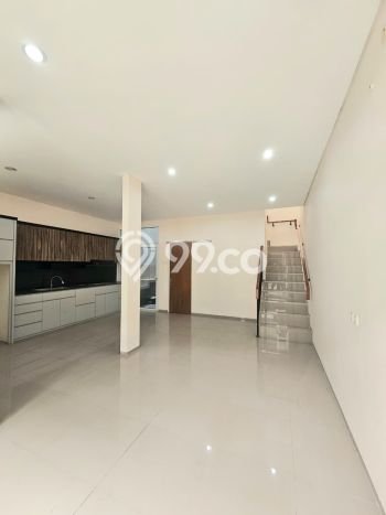 Dijual Rumah 3 Kamar Lokasi Ideal Bagus dan Strategis di Ciputat Dijual Rumah 3 Kamar Lokasi Ideal Bagus dan Strategis di Ciputat