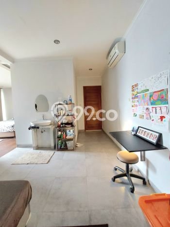 Rumah Elit Modern Tanpa Renovasi di Bintaro Tangerang Selatan Rumah Elit Modern Tanpa Renovasi di Bintaro Tangerang Selatan