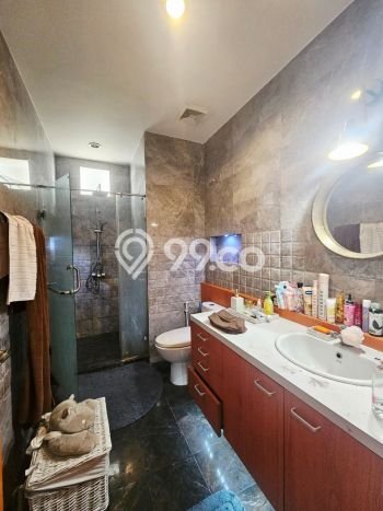 Hot Offer Hunian Premium Ideal dan Luas di Ciputat, Tangerang Selatan Hot Offer Hunian Premium Ideal dan Luas di Ciputat, Tangerang Selatan