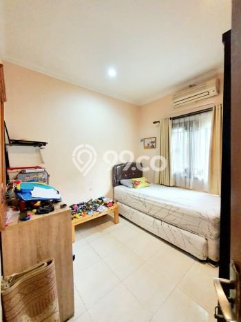 Dijual Rumah Mewah Megah Dengan View Eksklusif di Bintaro, Tangerang Selatan Dijual Rumah Mewah Megah Dengan View Eksklusif di Bintaro, Tangerang Selatan