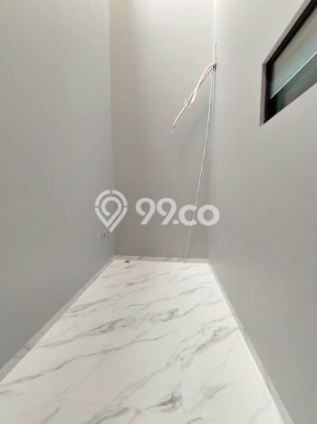 Hunian Eksklusif Dijual LT 211m2 di BSD, Tangerang Selatan Hunian Eksklusif Dijual LT 211m2 di BSD, Tangerang Selatan