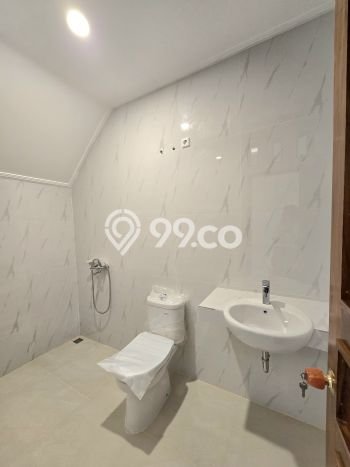Dijual Hunian Rumah Nyaman 3 KT di Bintaro, Tangerang Selatan Dijual Hunian Rumah Nyaman 3 KT di Bintaro, Tangerang Selatan