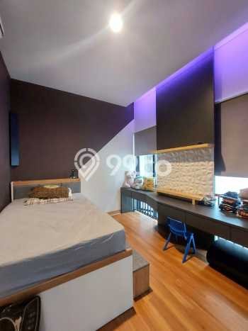 Rumah Luxury Modern Tanpa Renovasi di Bintaro Tangerang Selatan Rumah Luxury Modern Tanpa Renovasi di Bintaro Tangerang Selatan