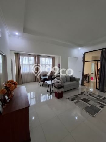 Dijual Rumah Luas Megah Dengan View Eksklusif di Bintaro, Tangerang Selatan Dijual Rumah Luas Megah Dengan View Eksklusif di Bintaro, Tangerang Selatan