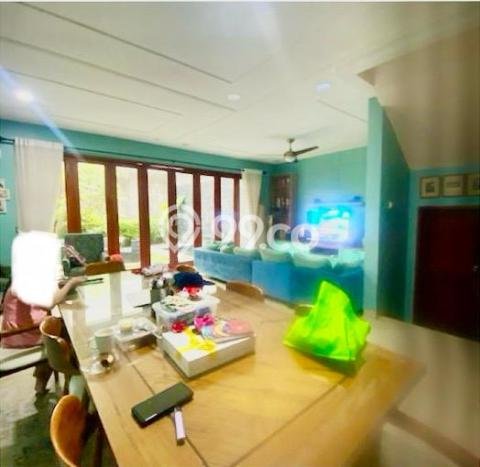 Dijual Rumah Luas Elegan Dengan View Cantik di Veteran, Jakarta Selatan Dijual Rumah Luas Elegan Dengan View Cantik di Veteran, Jakarta Selatan