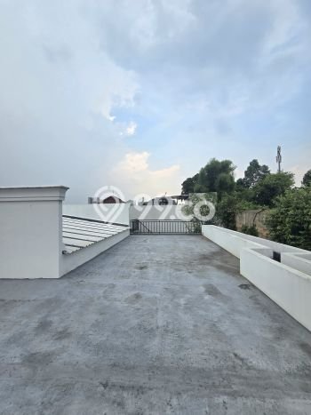 Rumah Luxury Modern Siap Huni di Bintaro Tangerang Selatan Rumah Luxury Modern Siap Huni di Bintaro Tangerang Selatan