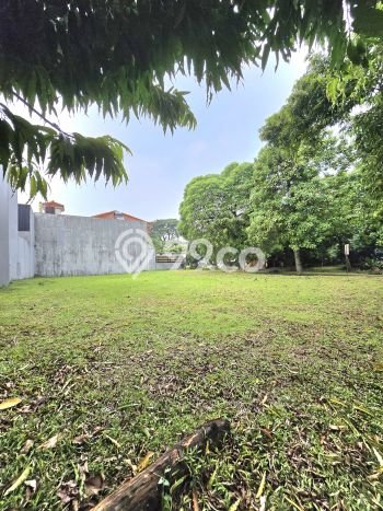 Lahan Dijual Lokasi Strategis di Tangerang Selatan dengan Luas 484m2 Lahan Dijual Lokasi Strategis di Tangerang Selatan dengan Luas 484m2