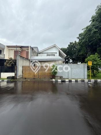 Rumah Elit Modern Tanpa Renovasi di Bintaro Tangerang Selatan Rumah Elit Modern Tanpa Renovasi di Bintaro Tangerang Selatan