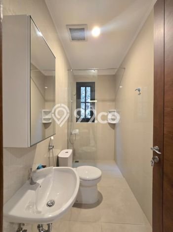 Rumah Luxury Modern Siap Huni di Bintaro Tangerang Selatan Rumah Luxury Modern Siap Huni di Bintaro Tangerang Selatan