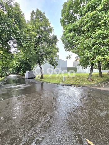 Lahan Dijual Lokasi Strategis di Tangerang Selatan dengan Luas 484m2 Lahan Dijual Lokasi Strategis di Tangerang Selatan dengan Luas 484m2