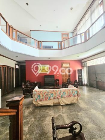 Jual Rumah Luas Megah Dengan View Eksklusif di Bintaro, Tangerang Selatan Jual Rumah Luas Megah Dengan View Eksklusif di Bintaro, Tangerang Selatan