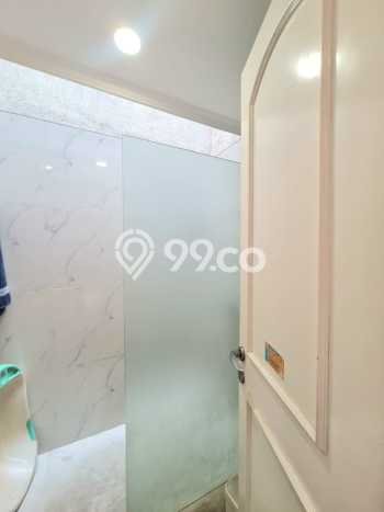 Dijual Rumah Luas Elegan Dengan View Cantik di Bintaro, Tangerang Selatan Dijual Rumah Luas Elegan Dengan View Cantik di Bintaro, Tangerang Selatan