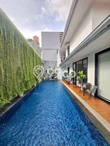 Dijual Rumah Luas Elegan Dengan View Cantik di Bintaro, Tangerang Selatan Dijual Rumah Luas Elegan Dengan View Cantik di Bintaro, Tangerang Selatan