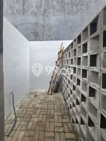 Hunian Mewah LB 180m2 Siap Pakai Desain Elegan di Bintaro, Tangerang Selatan Hunian Mewah LB 180m2 Siap Pakai Desain Elegan di Bintaro, Tangerang Selatan