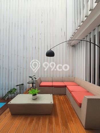 Ready to Use! Premium House LT 270m2 Desain Elegan di Bintaro Ready to Use! Premium House LT 270m2 Desain Elegan di Bintaro