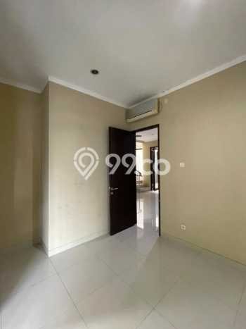 Rumah Elit LB 161m2 Siap Huni Desain Elegan di Bintaro, Tangerang Selatan Rumah Elit LB 161m2 Siap Huni Desain Elegan di Bintaro, Tangerang Selatan