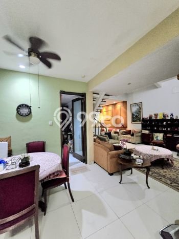 Rumah Mewah LB 200m2 Siap Huni Desain Elegan di Lebak Bulus, Jakarta Selatan Rumah Mewah LB 200m2 Siap Huni Desain Elegan di Lebak Bulus, Jakarta Selatan