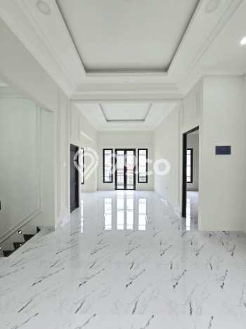 Hunian Super Mewah dengan Akses Paling Strategis di BSD, Tangerang Hunian Super Mewah dengan Akses Paling Strategis di BSD, Tangerang