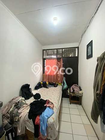 Rumah Mewah LB 120m2 Siap Pakai Desain Elegan di Bintaro, Tangerang Selatan Rumah Mewah LB 120m2 Siap Pakai Desain Elegan di Bintaro, Tangerang Selatan