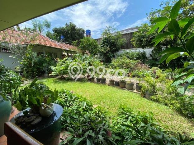 Dijual Hunian Mewah dengan Fasilitas Sekitar Komplit di Menteng, Jakarta Pusat Dijual Hunian Mewah dengan Fasilitas Sekitar Komplit di Menteng, Jakarta Pusat