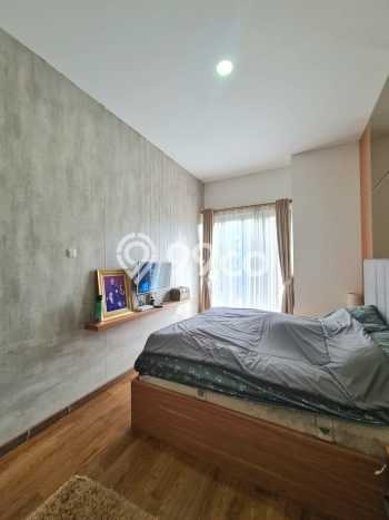 Rumah Elit Modern Siap Huni di Bintaro Tangerang Selatan Rumah Elit Modern Siap Huni di Bintaro Tangerang Selatan