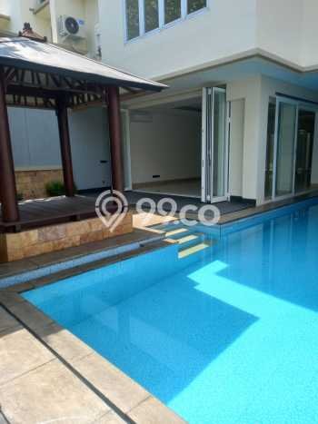 Rumah Elit LB 381m2 Siap Pakai Desain Elegan di Pejaten, Jakarta Selatan Rumah Elit LB 381m2 Siap Pakai Desain Elegan di Pejaten, Jakarta Selatan