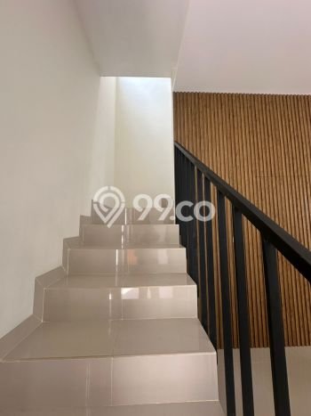 Rumah Luas Asri 3 KT Siap Huni di Graha Raya Tangerang Selatan Rumah Luas Asri 3 KT Siap Huni di Graha Raya Tangerang Selatan