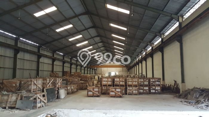 Unit Gudang Dijual di Tigaraksa Tangerang 2000m2 Unit Gudang Dijual di Tigaraksa Tangerang 2000m2