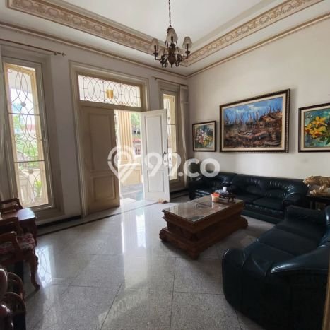Dijual Rumah Mewah Elegan Dengan View Eksklusif di Surabaya Kota, Surabaya Dijual Rumah Mewah Elegan Dengan View Eksklusif di Surabaya Kota, Surabaya