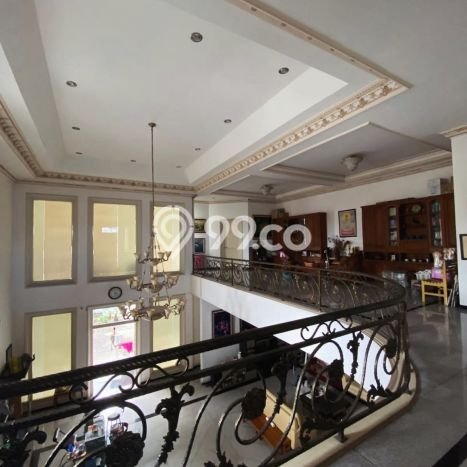 Dijual Rumah Mewah Elegan Dengan View Eksklusif di Surabaya Kota, Surabaya Dijual Rumah Mewah Elegan Dengan View Eksklusif di Surabaya Kota, Surabaya